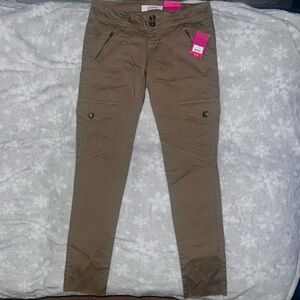 Candie’s Y2K Cargo Pants